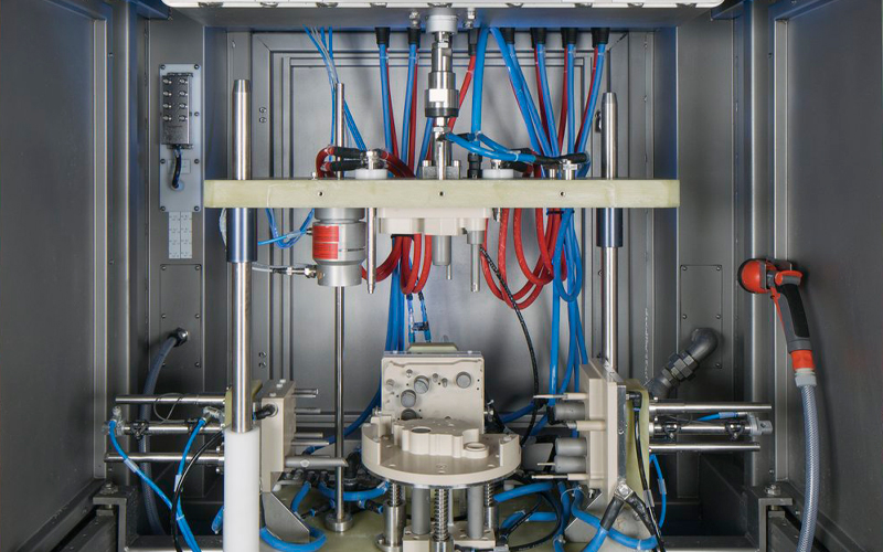 p_d075_cs-duo-2000_block_ecm-deburrig_workarea